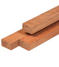 Hardhout ligger 4x6x299 cm. Glad geschaafd